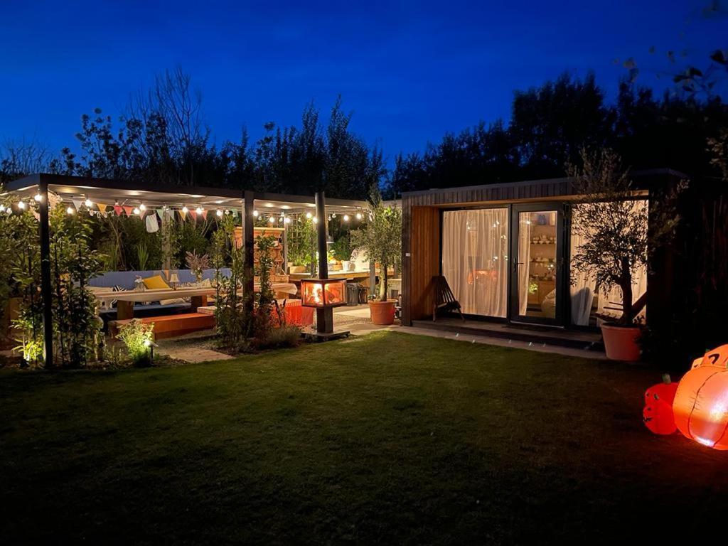 Dragonfly Glamping Spa Retreat آشفورد المظهر الخارجي الصورة