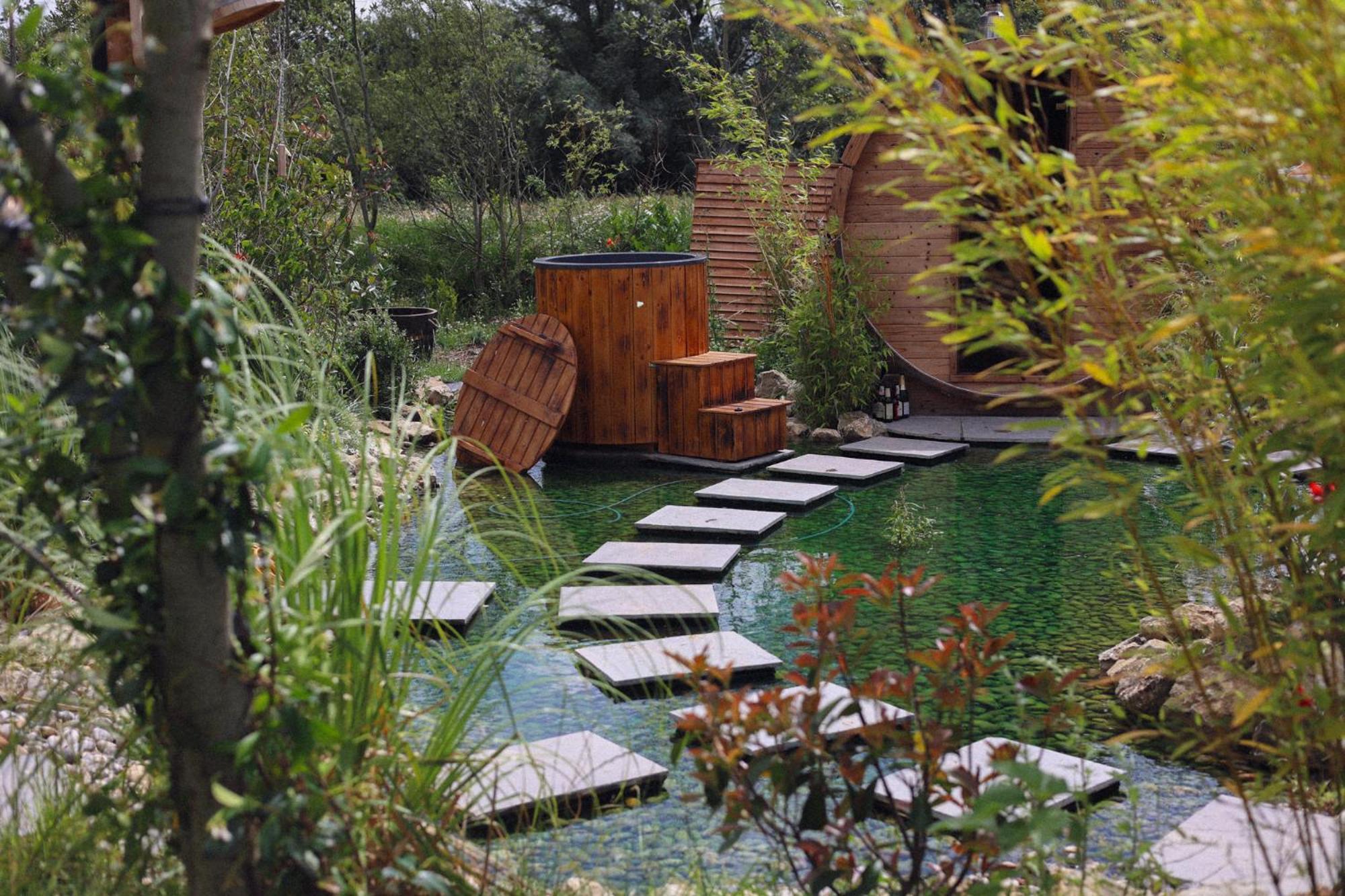 Dragonfly Glamping Spa Retreat آشفورد المظهر الخارجي الصورة