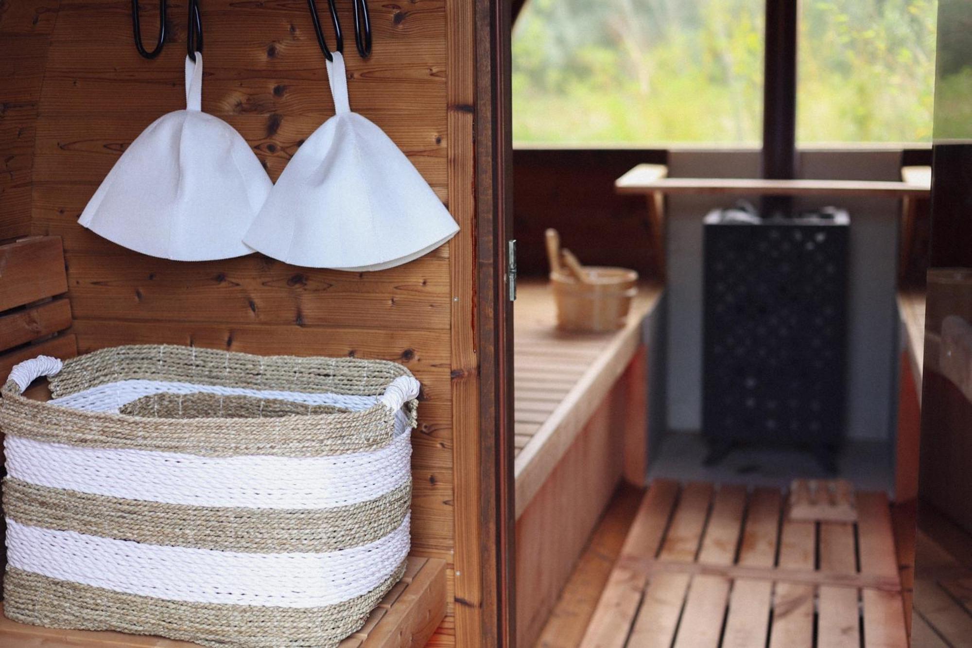 Dragonfly Glamping Spa Retreat آشفورد المظهر الخارجي الصورة
