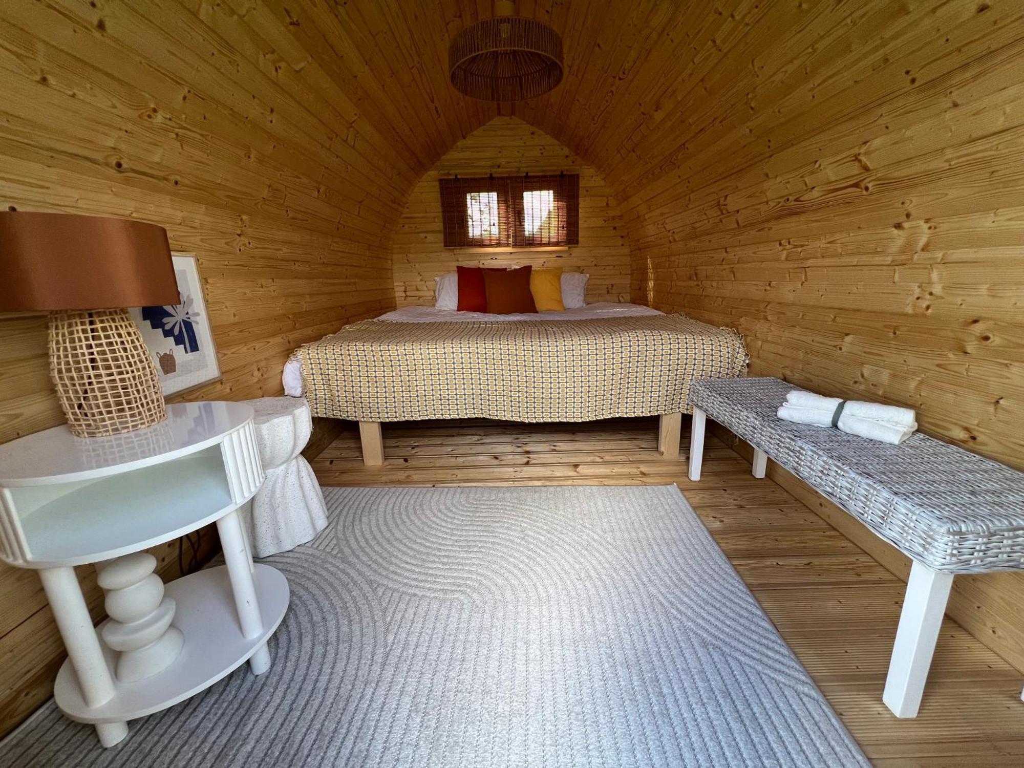 Dragonfly Glamping Spa Retreat آشفورد المظهر الخارجي الصورة